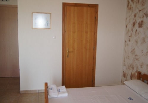Vergina Nea Poteidaia Bagian luar foto